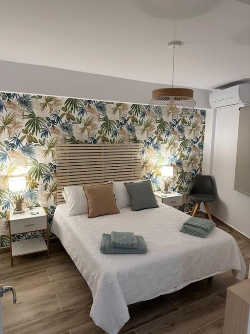 Waterfront 3 Bed Apartment, 90M From The Beach Platja de Larenal Экстерьер фото